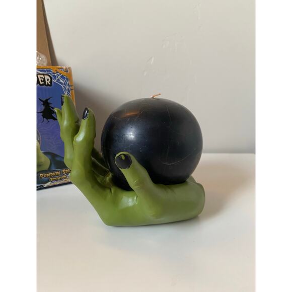 Vintage Spooky Lites Witch Hand Holder With Scented Pumpkin Spice Candle- New - Picture 4 of 7